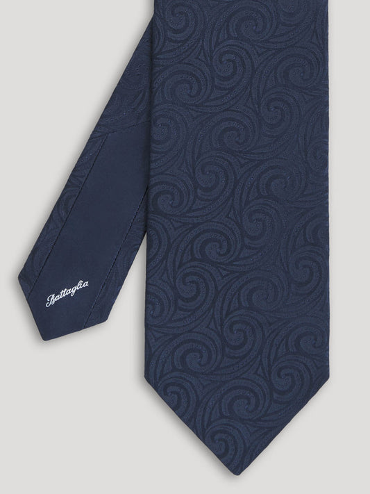 Blue silk tie.