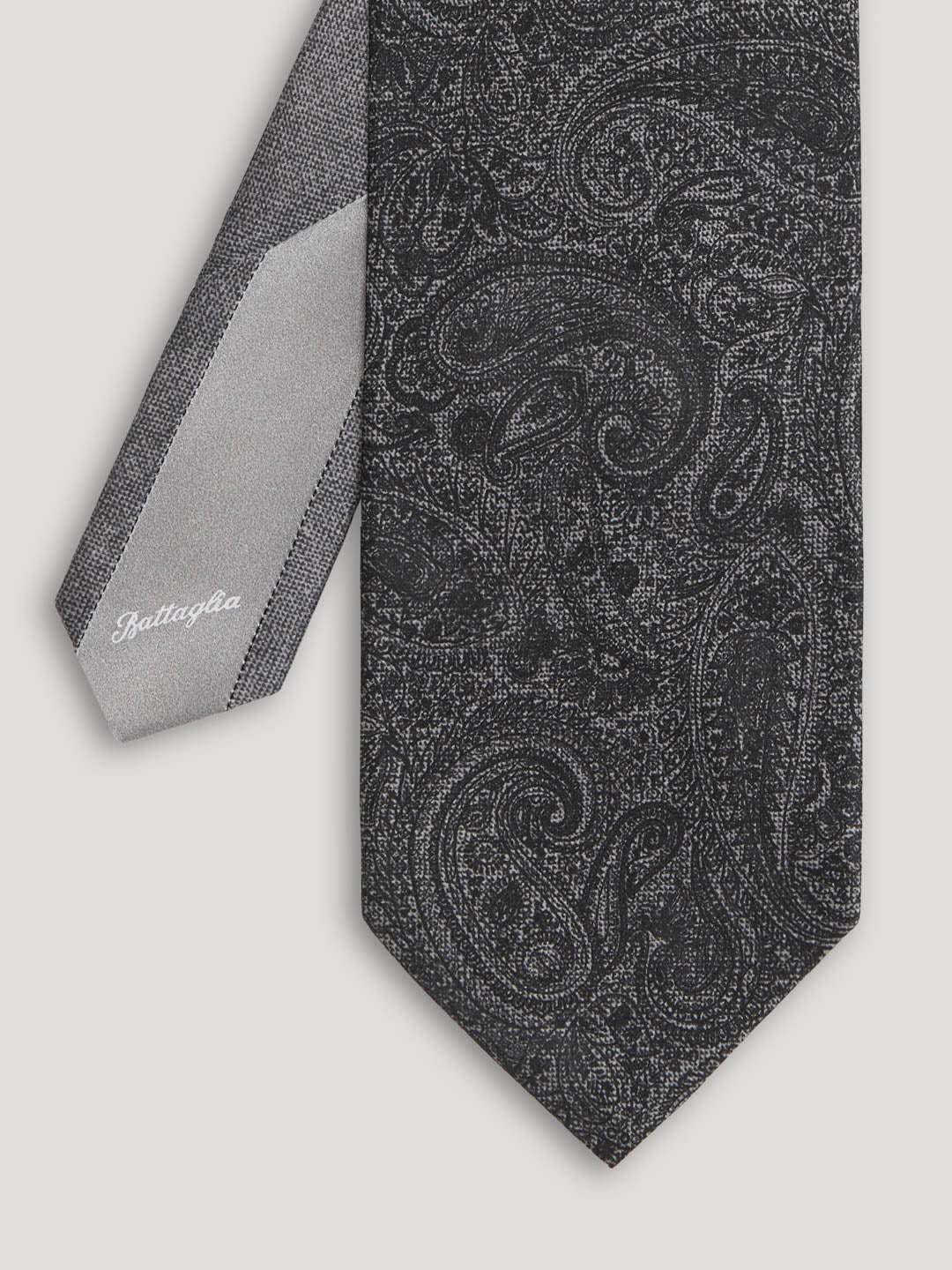 Black paisley tie.